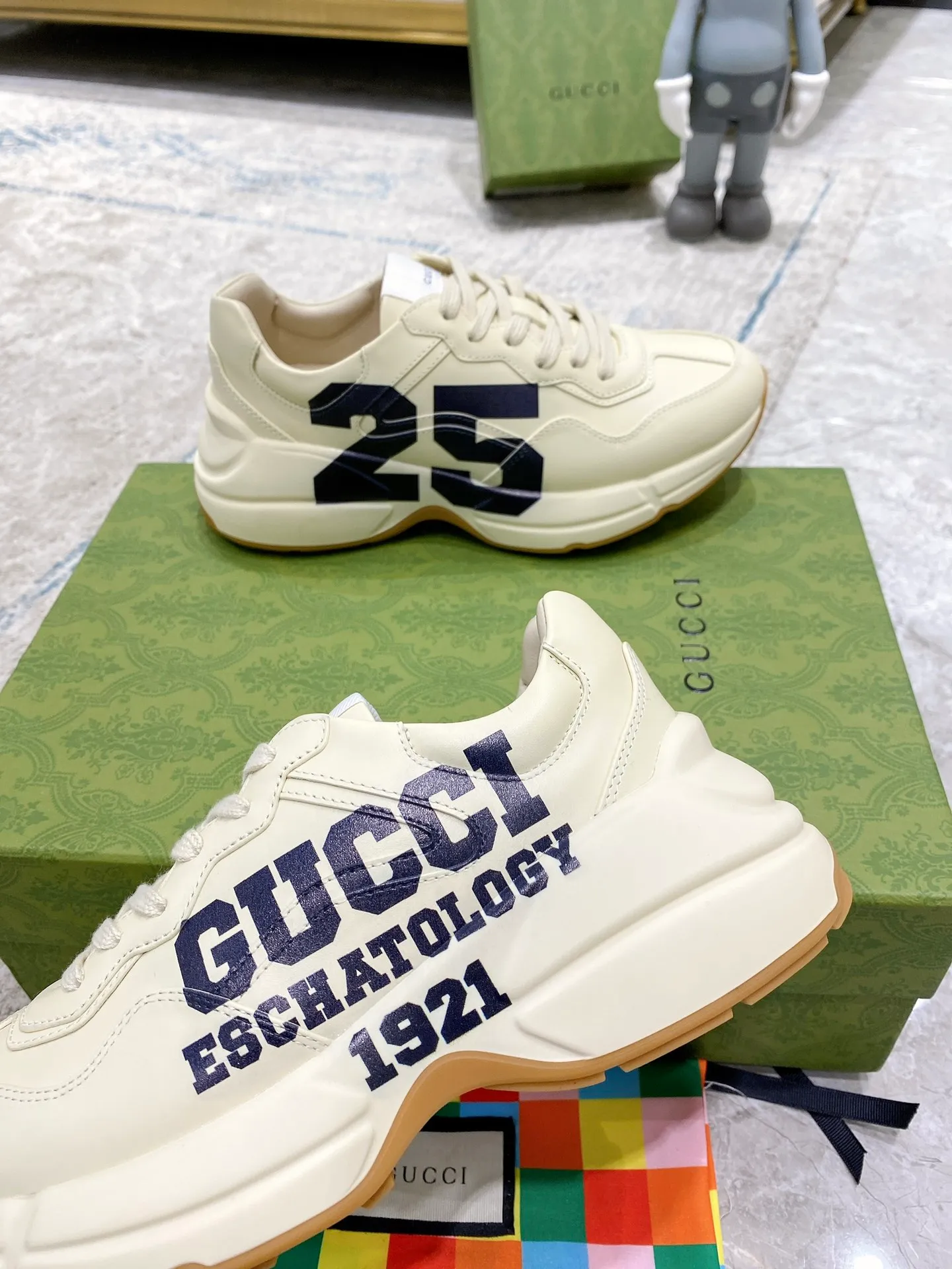 👟👟Ex-factory price 480👟👟 Women's shoes, women's clothing GUCCI Gucci dad shoes. The original disassembly took more than 3 months to develop 1:1. The version has been upgraded again, with chips, packaging, imported cowhide, and all made with computerized cars. Couple 👫 style 🔜Versatile in all seasons 🔜 Fashion 🔜 Personality 🔜 Different 🔵More than 20 layouts in the full series, welcome to consult pictures Outsole: The latest original development T👟👟Ex-factory price U vacuum Upper: Imported cowhide🐮 Lining: Original A mixed sheepskin🐏 Feet: Original A grade mixed sheepskin 💯Full set of packaging Medium and low belt LOGO code number: Women's code 35-40 Men's code 38-45 (38 45 customized